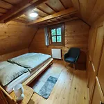 Korso V Sukromi So Zahradou 1200m2 Vakantiehuis