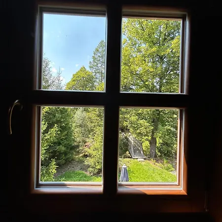 Korso V Sukromi So Zahradou 1200m2