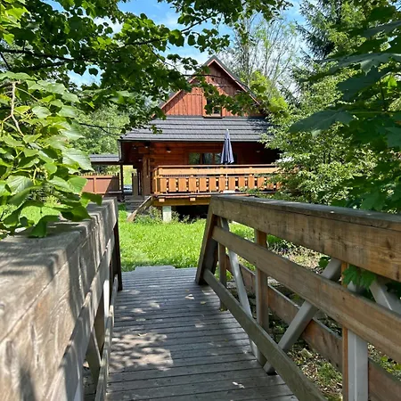 Korso V Súkromí So Záhradou 1200m2 Casa de Férias